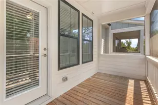 300 Walker Ave, Roswell, GA 30076 - Photo 33