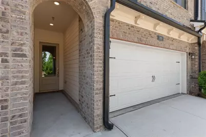 300 Walker Avenue, Roswell, GA 30076 - Photo 9