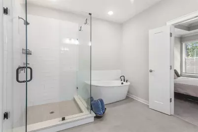 300 Walker Avenue, Roswell, GA 30076 - Photo 7