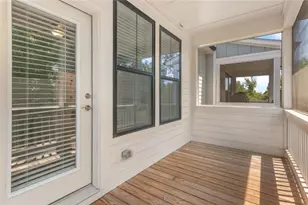 300 Walker Ave, Roswell, GA 30076 - Photo 33