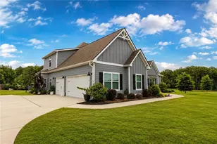394 Bluff Mill Farms Dr, Senoia, GA 30276 - Photo 3