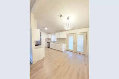 7791 Chase Woods Drive, Jonesboro, GA 30236 - Photo 5