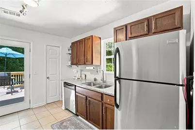 2538 Gordon Circle SE, Smyrna, GA 30080 - Photo 13