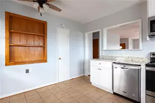 1975 Kilburn Dr NE, Atlanta, GA 30324 - Photo 13