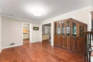 1479 Burns Dr NE, Gainesville, GA 30501 - Photo 5