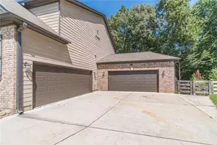9240 Holly Wood Dr, Gainesville, GA 30506 - Photo 77