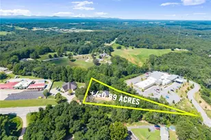 2443 Old Cornelia Hwy, Gainesville, GA 30507 - Photo 3