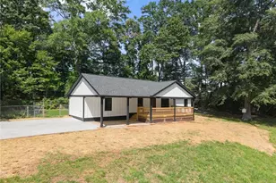 2443 Old Cornelia Hwy, Gainesville, GA 30507 - Photo 7