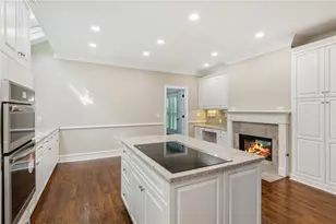 4217 Wieuca Overlook NE, Atlanta, GA 30342 - Photo 13