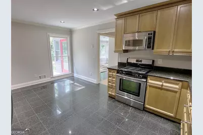 5575 Lake Forrest Drive, Atlanta, GA 30342 - Photo 7
