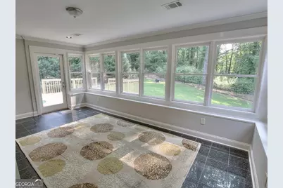 5575 Lake Forrest Drive, Atlanta, GA 30342 - Photo 11