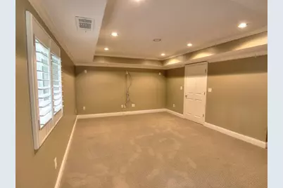 5575 Lake Forrest Drive, Atlanta, GA 30342 - Photo 21