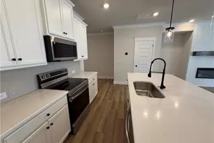 4230 Oak View Ln, Gainesville, GA 30504 - Photo 9