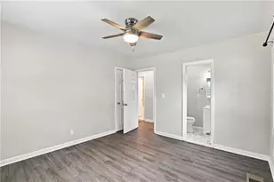 1357 Lorenzo Dr SW, Atlanta, GA 30310 - Photo 21
