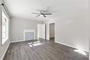 1357 Lorenzo Dr SW, Atlanta, GA 30310 - Photo 3