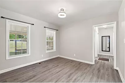 1357 Lorenzo Drive SW, Atlanta, GA 30310 - Photo 15