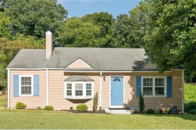 1357 Lorenzo Drive SW, Atlanta, GA 30310 - Photo 1