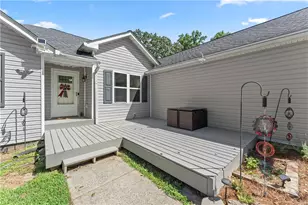 104 Legend Creek Dr, Canton, GA 30114 - Photo 5