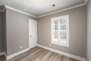 1318 Yorkshire Ln, Woodstock, GA 30188 - Photo 19