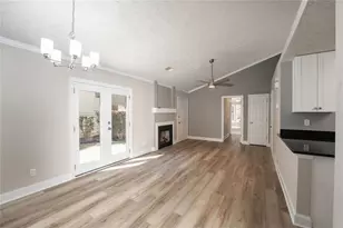 1318 Yorkshire Ln, Woodstock, GA 30188 - Photo 13