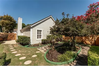 1318 Yorkshire Lane, Woodstock, GA 30188 - Photo 31