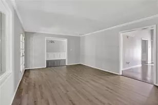 2223 Angela Dr SW, Lilburn, GA 30047 - Photo 19