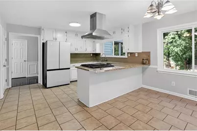 2223 Angela Drive SW, Lilburn, GA 30047 - Photo 23
