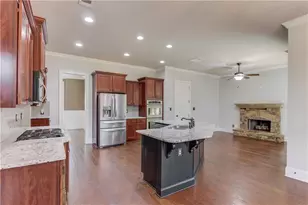 6504 Blue Water Dr, Buford, GA 30518 - Photo 15