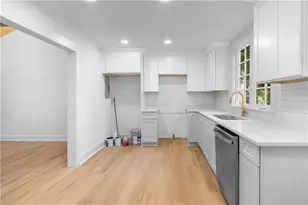138 W Dixie Ave SE, Marietta, GA 30008 - Photo 9