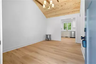 138 W Dixie Ave SE, Marietta, GA 30008 - Photo 5
