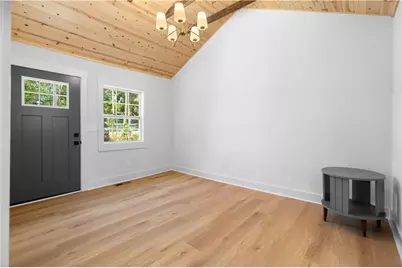 138 W Dixie Avenue SE, Marietta, GA 30008 - Photo 7