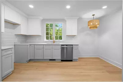 138 W Dixie Avenue SE, Marietta, GA 30008 - Photo 11