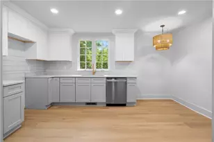 138 W Dixie Ave SE, Marietta, GA 30008 - Photo 11