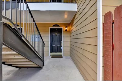 702 Brighton Point, Sandy Springs, GA 30328 - Photo 3