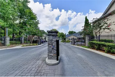 702 Brighton Point, Sandy Springs, GA 30328 - Photo 35