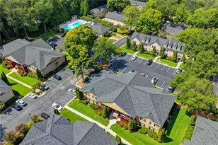 702 Brighton Point, Sandy Springs, GA 30328 - Photo 37