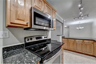 702 Brighton Point, Sandy Springs, GA 30328 - Photo 13
