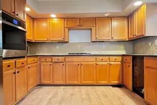 5175 Sunburst Dr, Peachtree Corners, GA 30092 - Photo 7