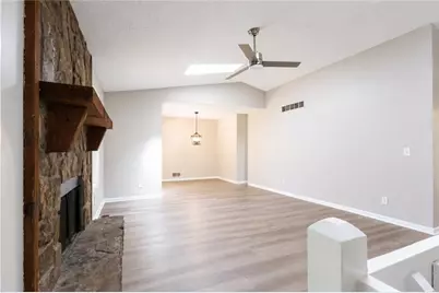 4033 Maxanne Drive NW, Kennesaw, GA 30144 - Photo 9