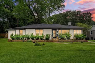 1340 Downs Dr SW, Atlanta, GA 30311 - Photo 1