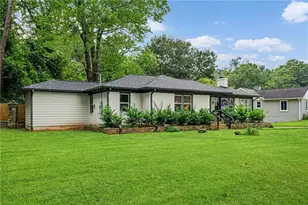 1340 Downs Dr SW, Atlanta, GA 30311 - Photo 3