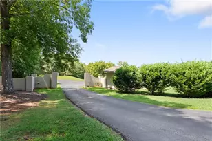 4135 Leach Rd, Gainesville, GA 30506 - Photo 73