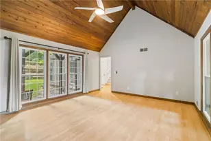 3601 Miller Farms Ln, Peachtree Corners, GA 30096 - Photo 7