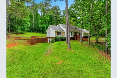 2692 Abbey Ridge Road SW, Conyers, GA 30094 - Photo 3