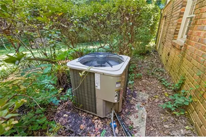 5813 Ohara Drive SW, Stone Mountain, GA 30087 - Photo 47