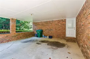 5813 O'Hara Dr SW, Stone Mountain, GA 30087 - Photo 3