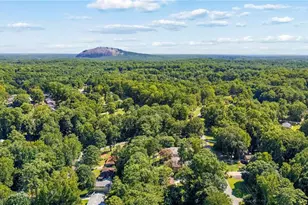5813 O'Hara Dr SW, Stone Mountain, GA 30087 - Photo 55