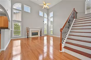2745 Turning Leaf Dr, Lawrenceville, GA 30044 - Photo 17