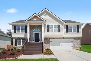 1131 Rose Terrace Cir, Loganville, GA 30052 - Photo 1