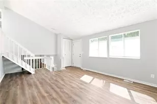 2078 Kimber Trail, Stone Mountain, GA 30088 - Photo 7